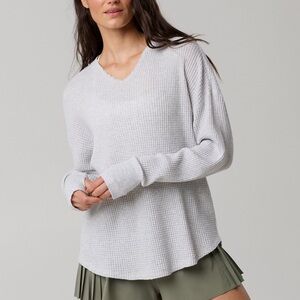 Women's Long Sleeve Waffle Knit Top - Gray